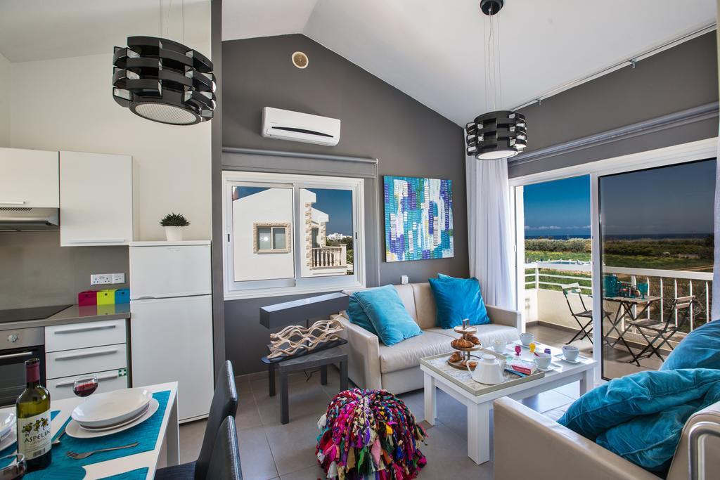 Nicholas Seaview Apartment