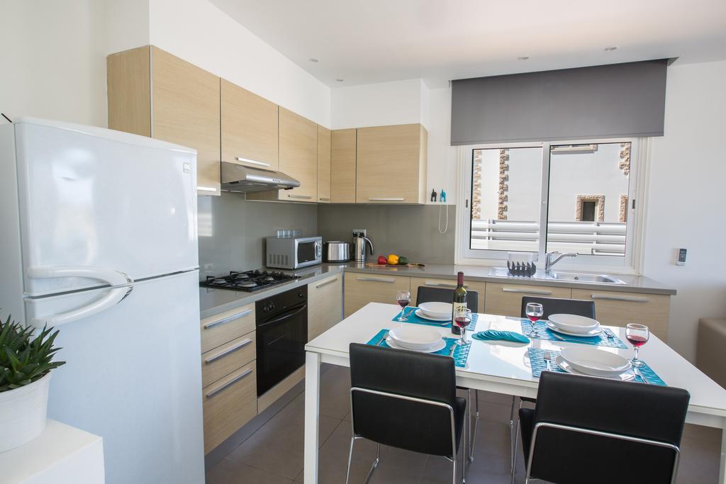 Nicholas Seaview Apartment