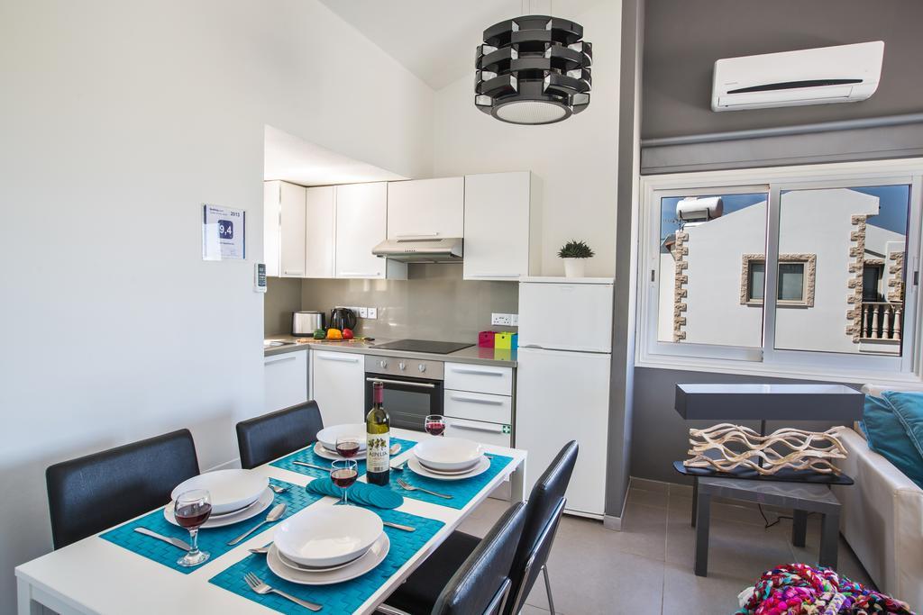 Apartment Nicholas Seaview