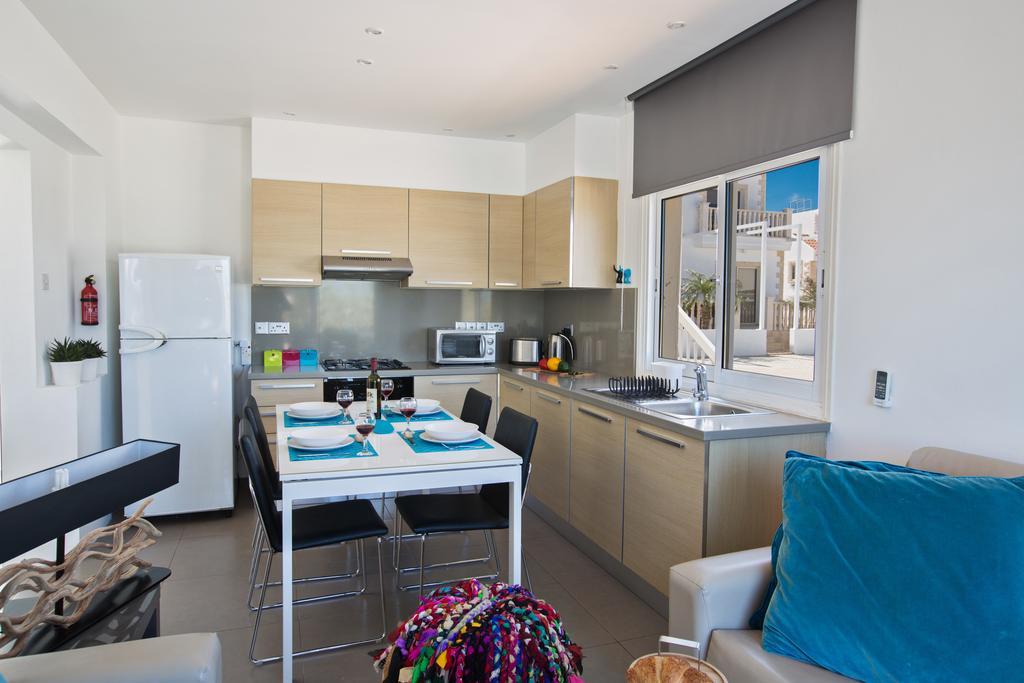 Nicholas Seaview Apartment Protaras
