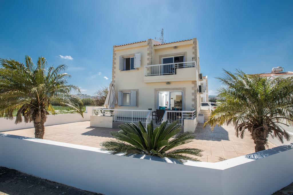 Nicholas Seaview Apartment Protaras