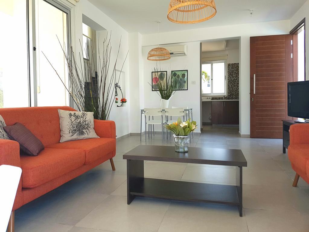 Villa Colonial Beach Villa 16 & 15