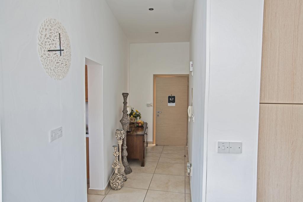 Appartement Pallini Court *