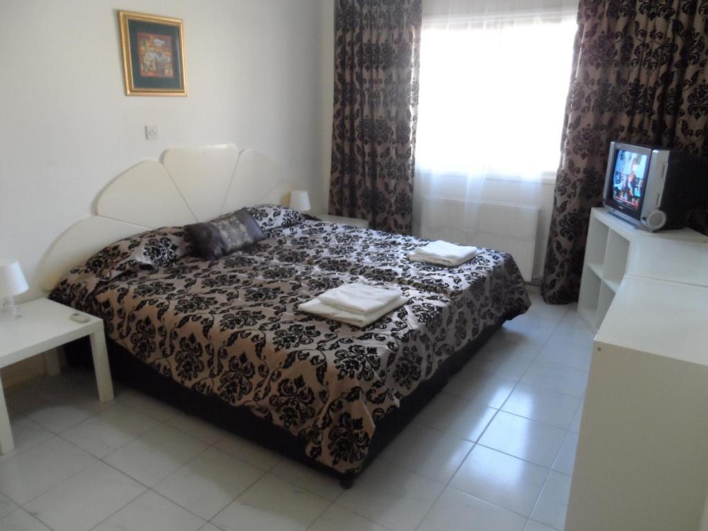 Aparthotel Geotanya Limassol