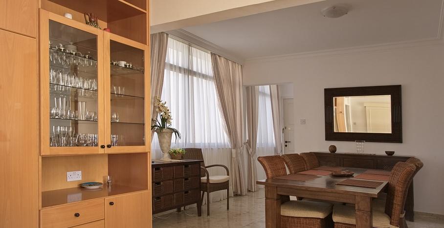 Apartment Amathusia Beach