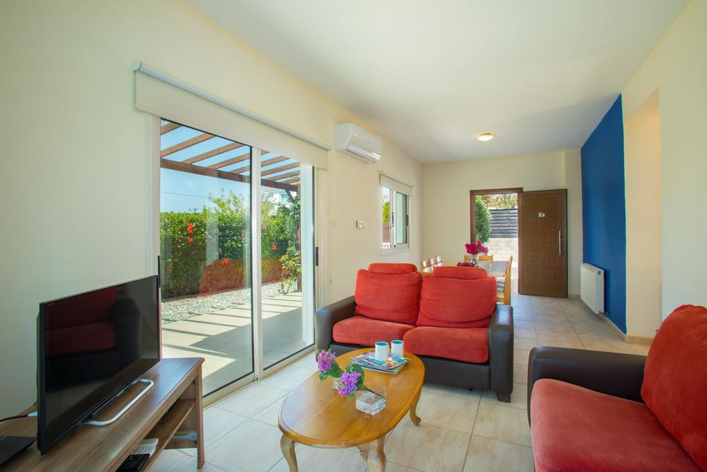Blue Palms Villa Ayia Napa