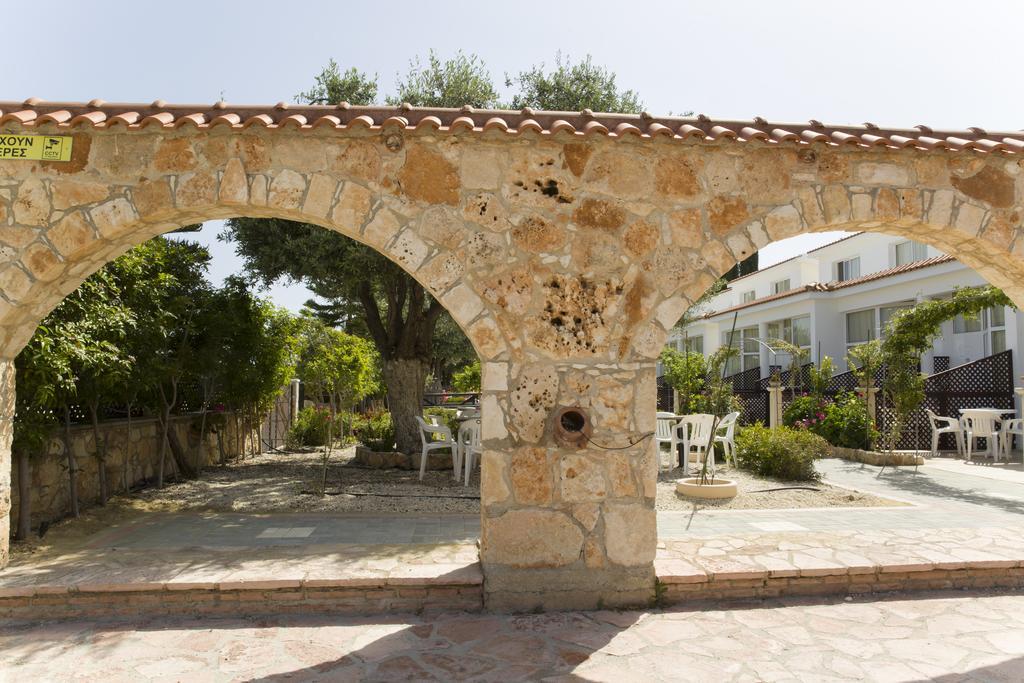 Aparthotel Eliofos Elegant Maisonettes 2*