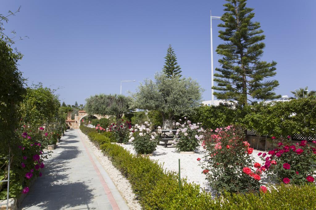 Eliofos Elegant Maisonettes 2* Polis