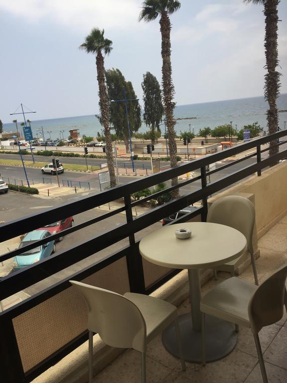 Aparthotel Pigeon Limasol