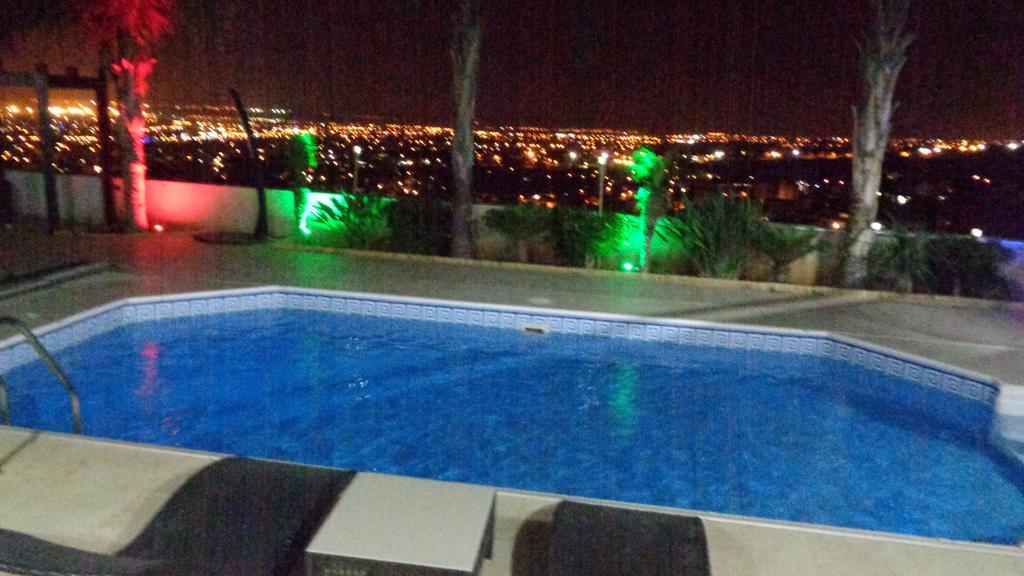 City Views - Only For Couples Apartment