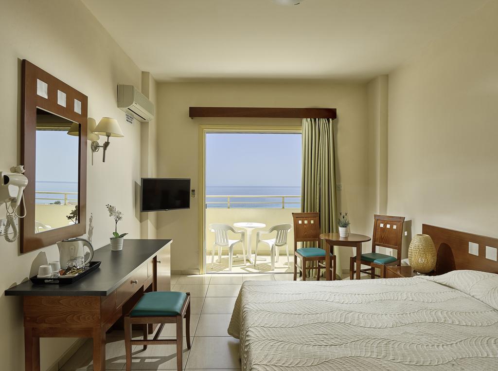 Hotel Iris 3*