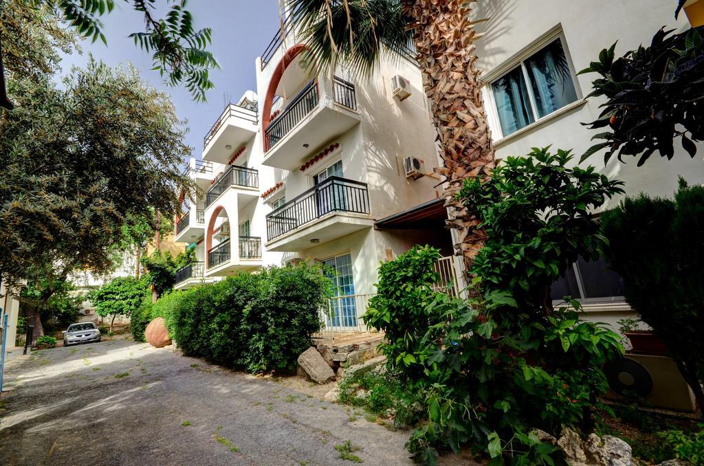 Aparthotel Renos Polis
