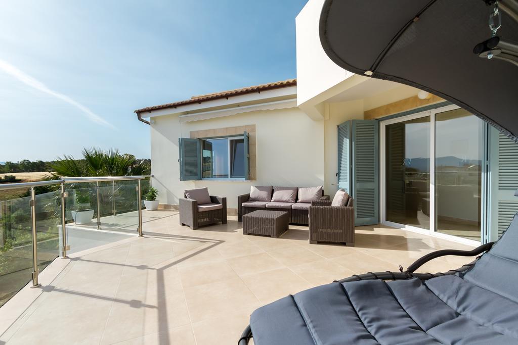 Villa Riverside *