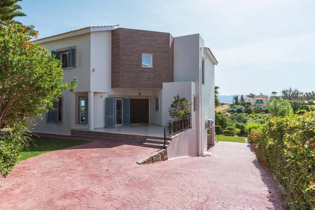 Villa Riverside *