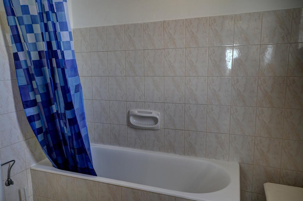 Aparthotel Renos Polis