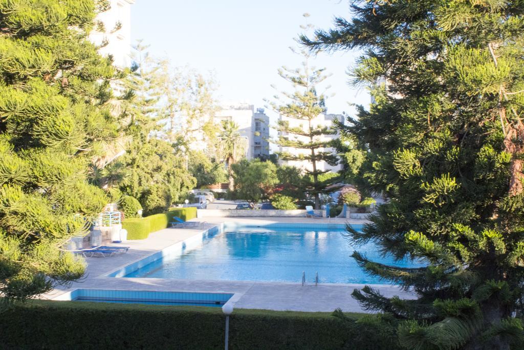 Palm 26 * Limasol