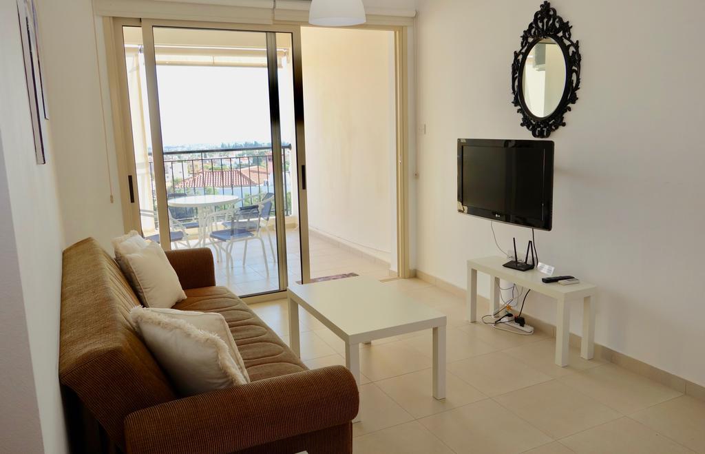Alineris Apartment