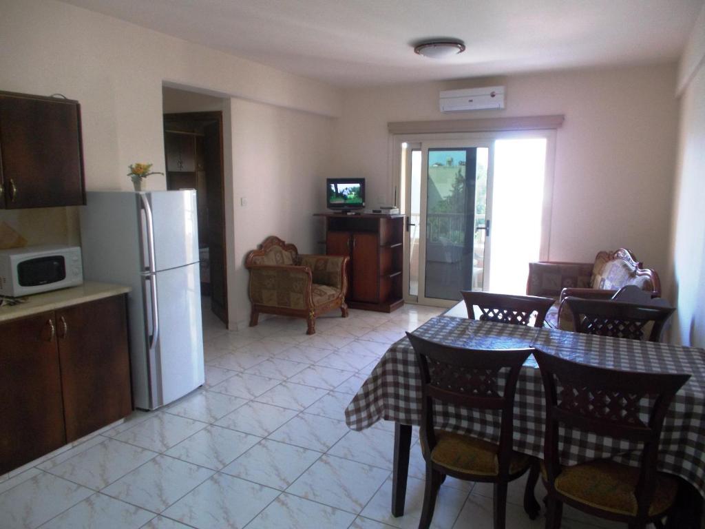 Chrysanthos Boutique 3* Limasol