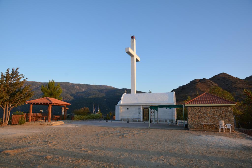 Hotel Elyssia