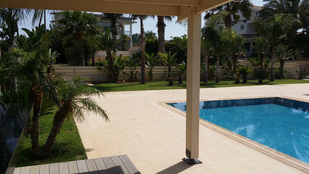 Noufaro Luxury *