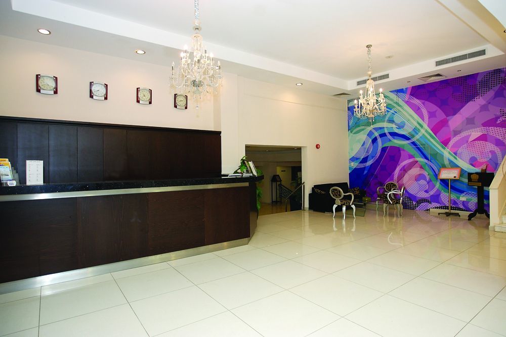 Crown Henipa Larnaca