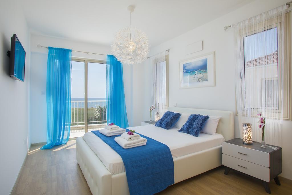 Villa Iris Mazotos