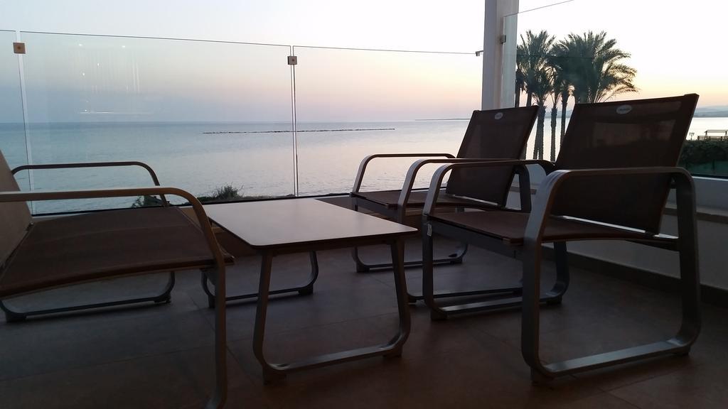 Periyiali Sunset A7