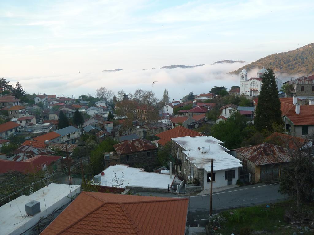 Capuralli *