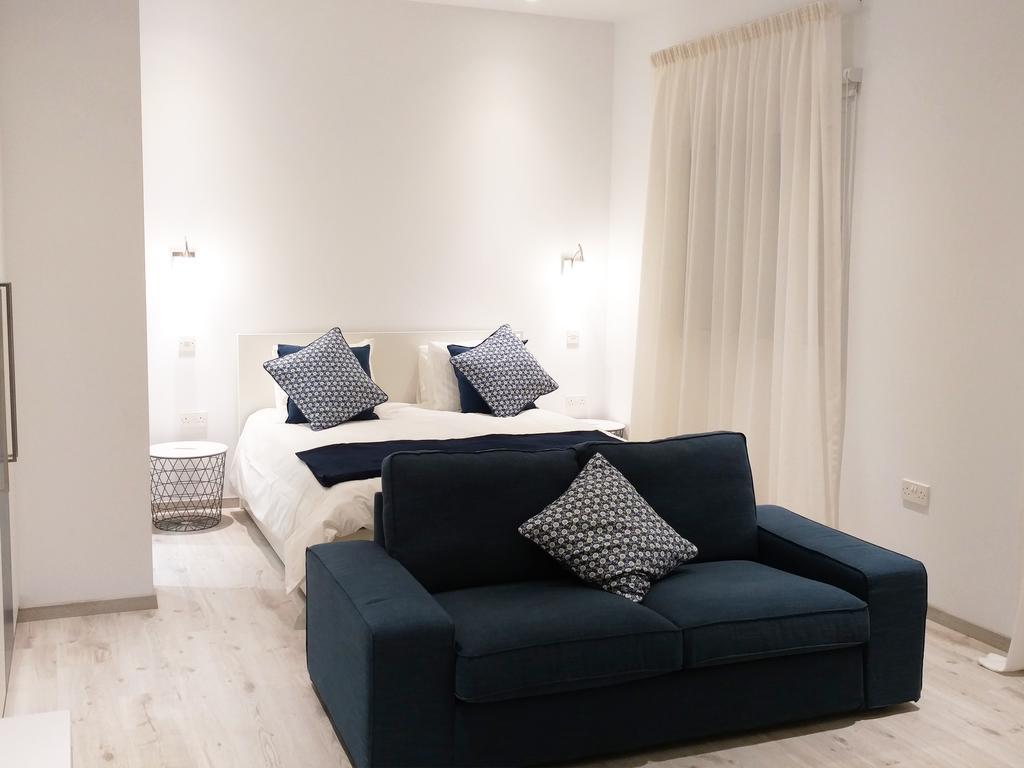 Olosuites Limasol
