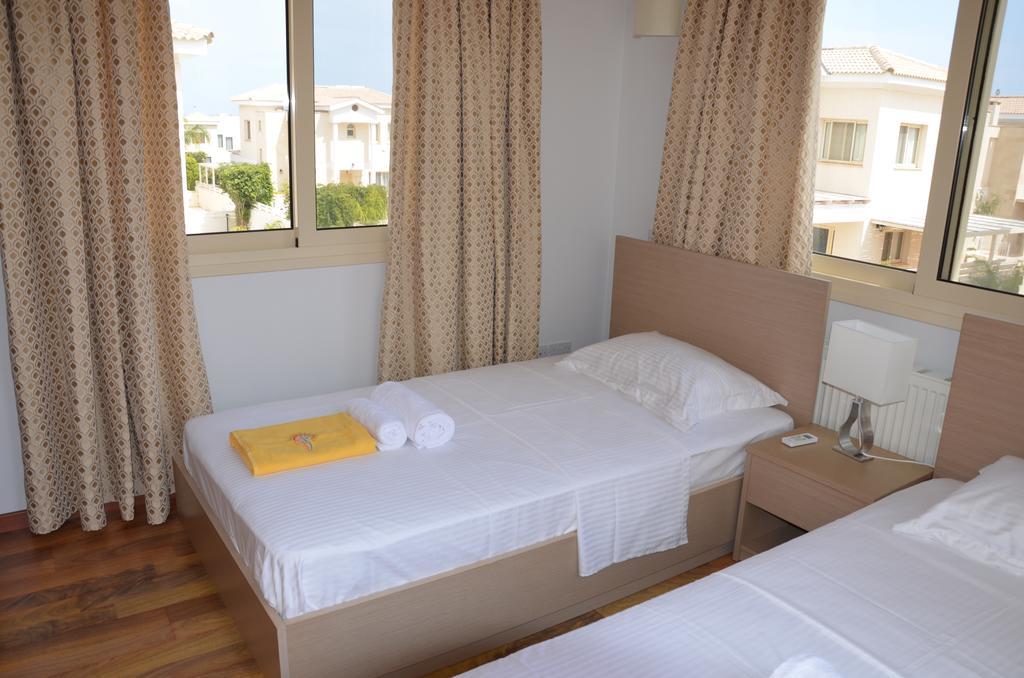 Anthorina 4 Villa *