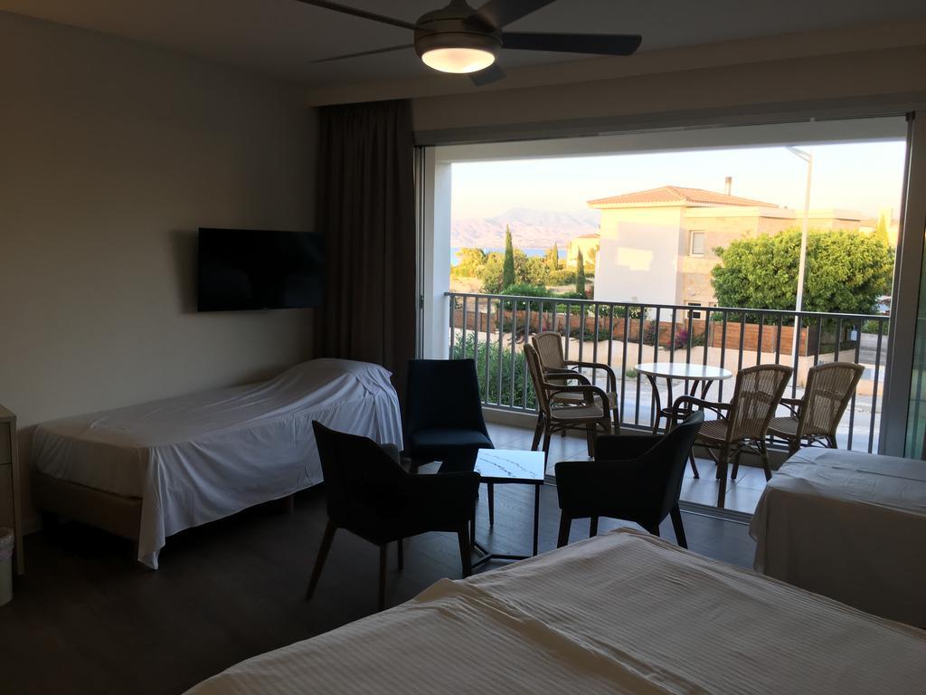 Hotel Aphrodite Beach 2*