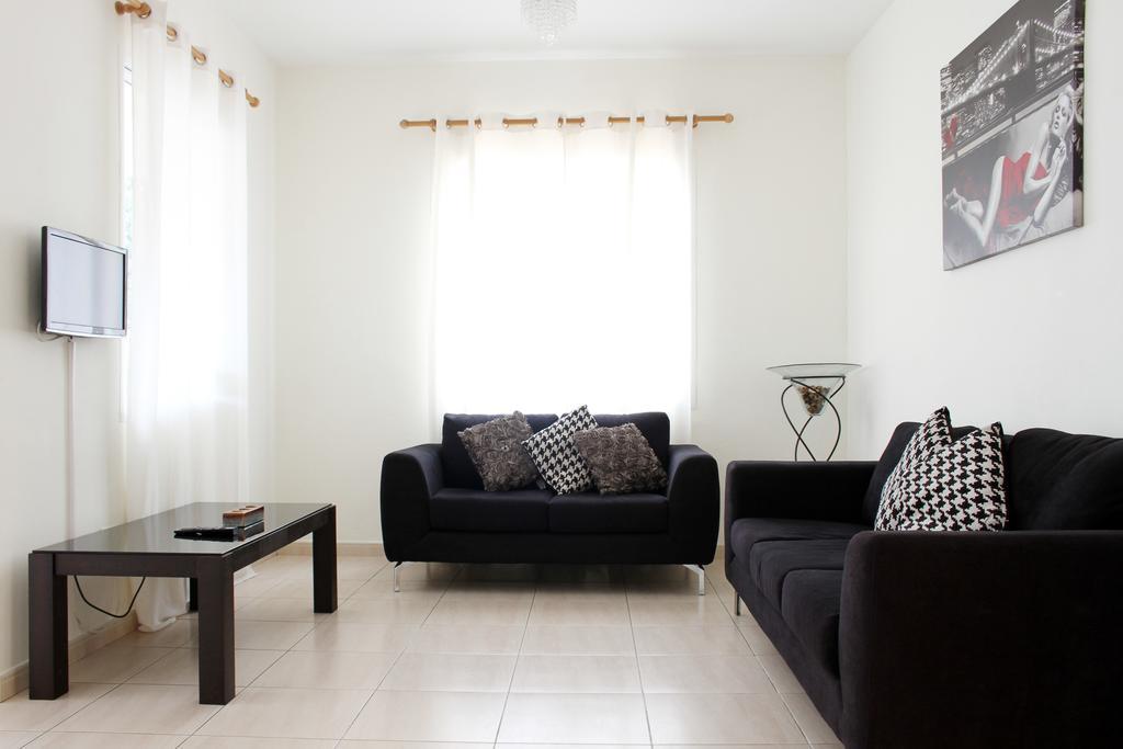 Constantia Gardens * Paphos