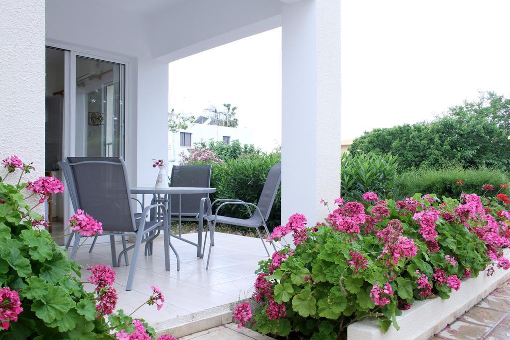 Constantia Gardens *