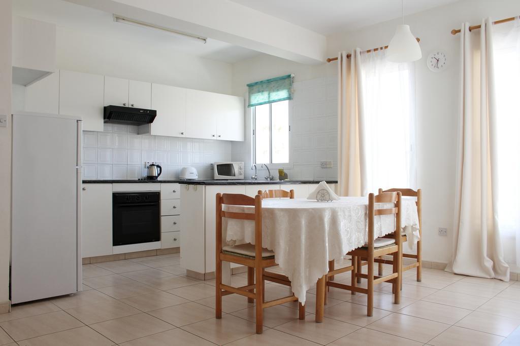Constantia Gardens * Paphos