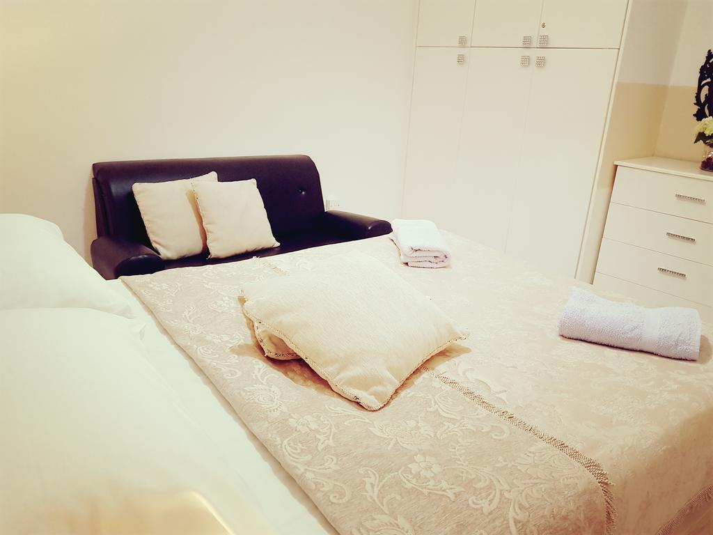 Lake View Akrotiri Apartment Limassol