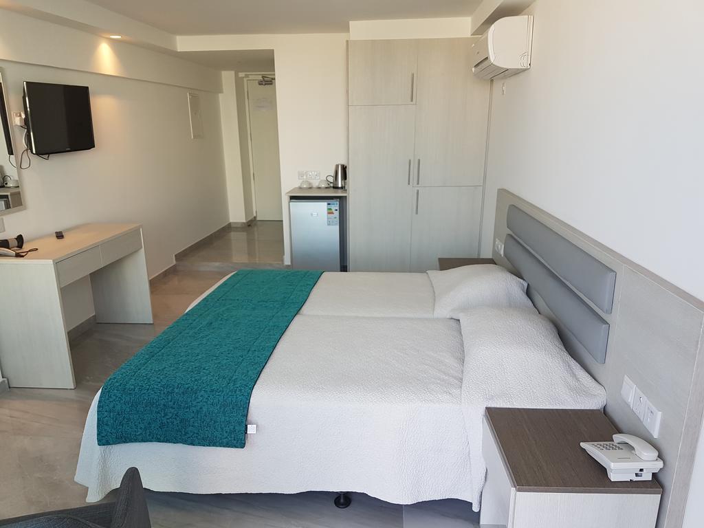 Melini Aparthotel 3*