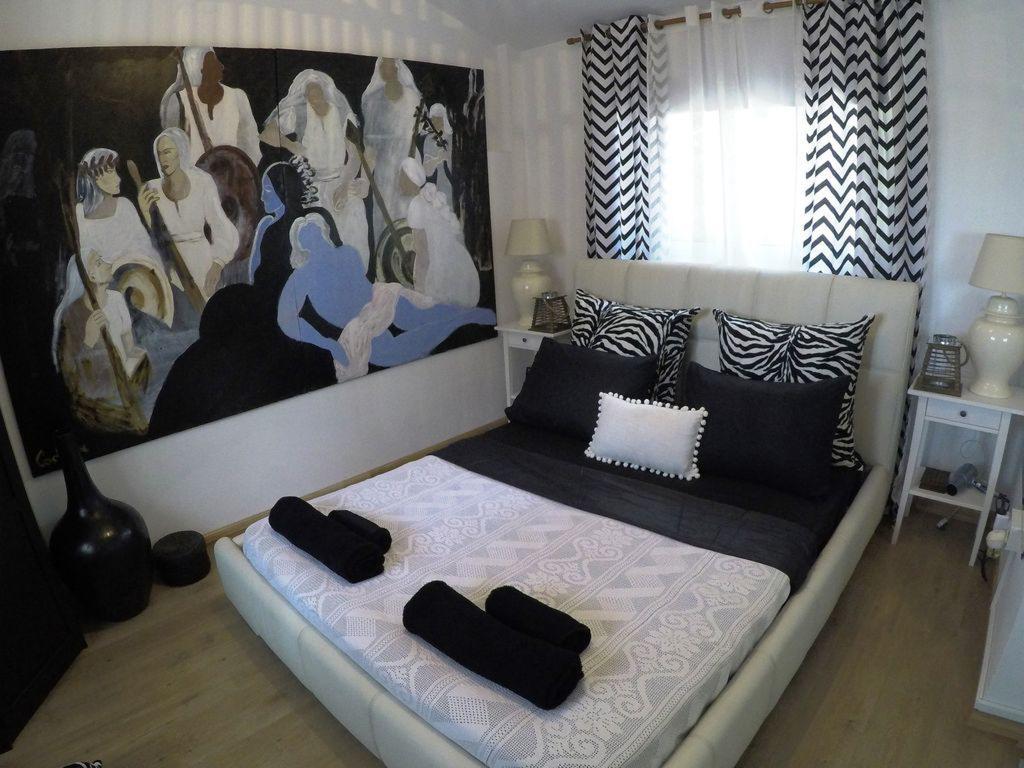 Galleria Villa *