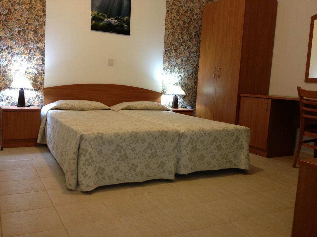Hotel Palates 3*
