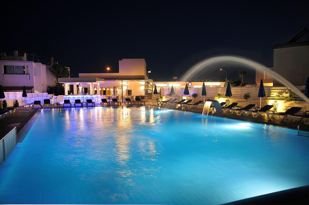 Euronapa Aparthotel