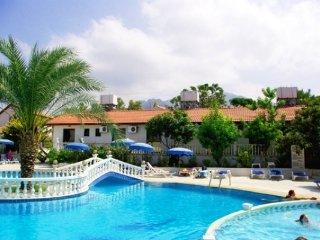 Riverside Garden Hotel 4*