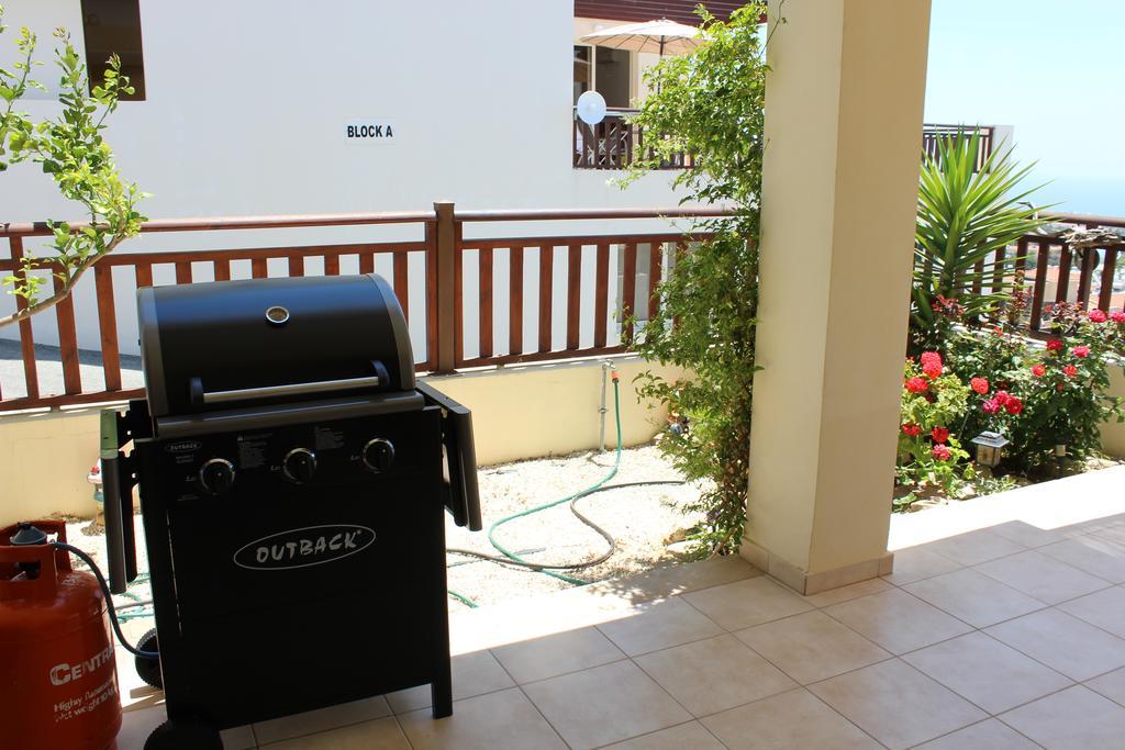 Holiday home Loggin Holiday House Peyia
