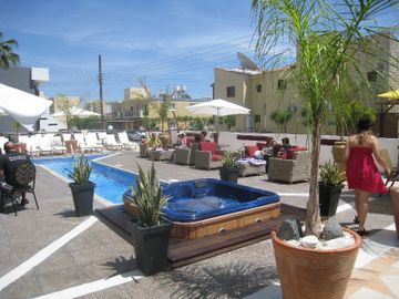 The Palms Aparthotel Limassol