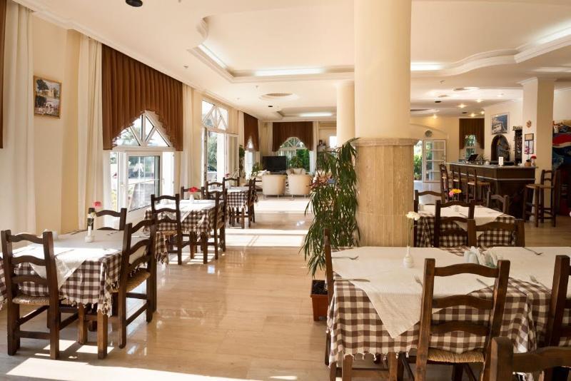 Hotel Bare Hill Village Elea