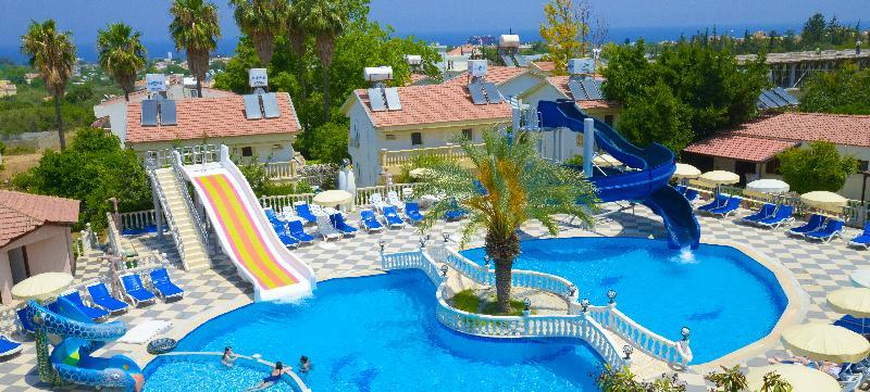 Hotel Riverside Garden