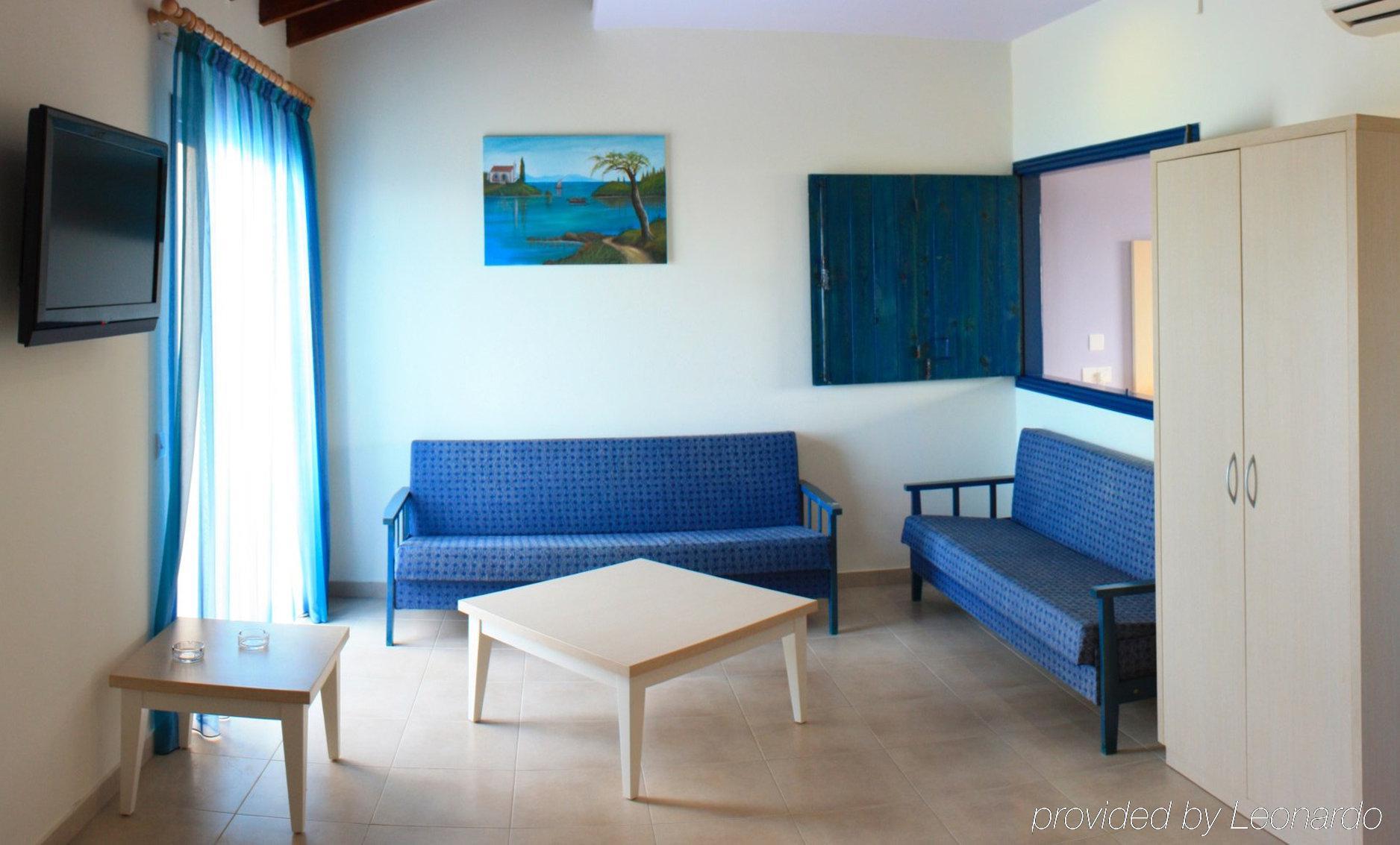 Myroandrou Aparthotel