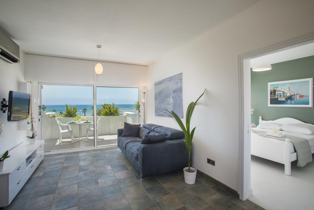 Larnaca Sunshore Beachfront *