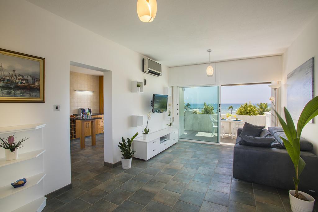 Larnaca Sunshore Beachfront *