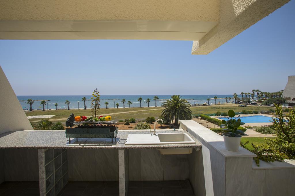 Larnaca Sunshore Beachfront Apartment