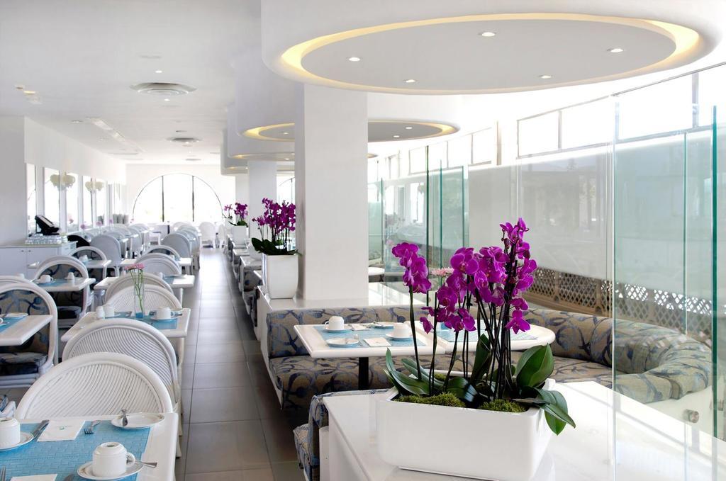 Palm & Resort 4*