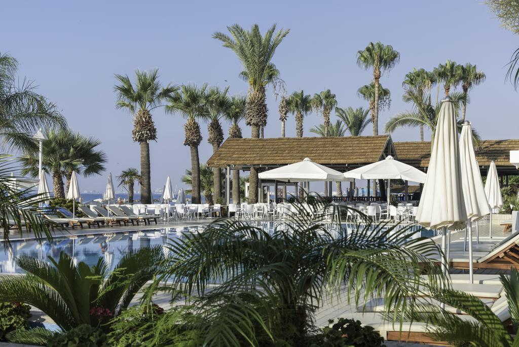 Palm & 4* Larnaca